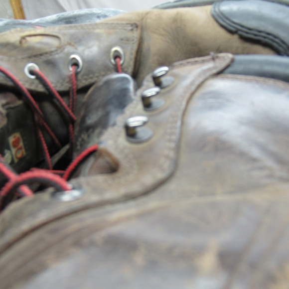 Red Wing Mens‎ Boots 11 D Brown Safety Toe Work Lace Up Traction Tred Lite 3522